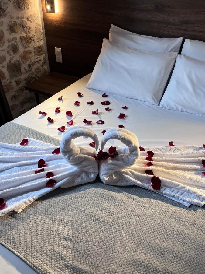 Double Bee Villa With Private Pool Agios Konstantinos  Ngoại thất bức ảnh