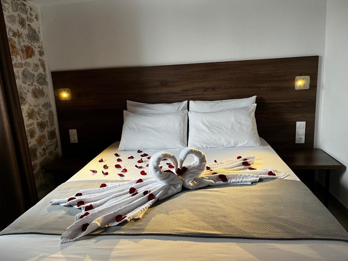 Double Bee Villa With Private Pool Agios Konstantinos  Ngoại thất bức ảnh